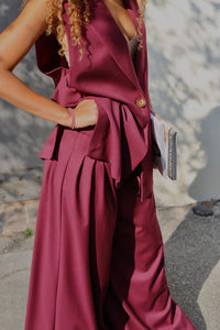 Burgundy set gilet