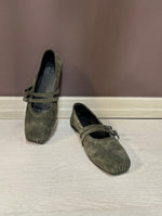 Carica l&#39;immagine nel visualizzatore di Gallery, Ballerina suede
