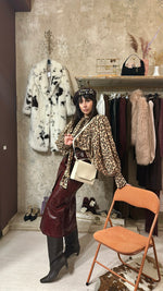 Carica l&#39;immagine nel visualizzatore di Gallery, Camicia Actualee maculata
