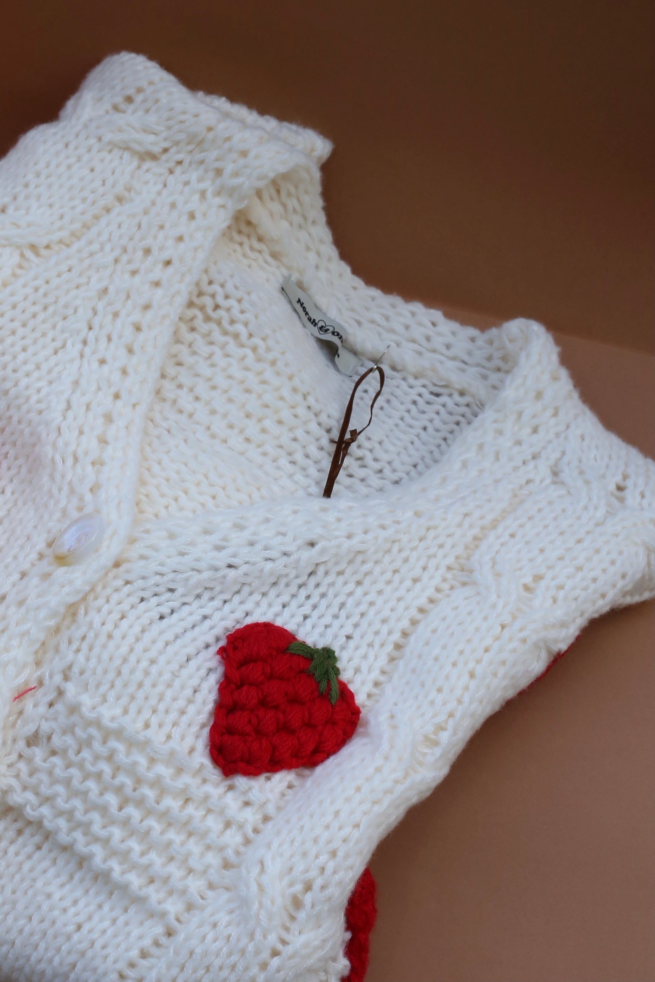 Pull bottoncini fragole