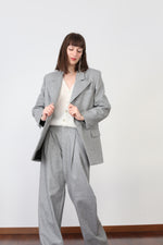 Carica l&#39;immagine nel visualizzatore di Gallery, The wool blazer grey
